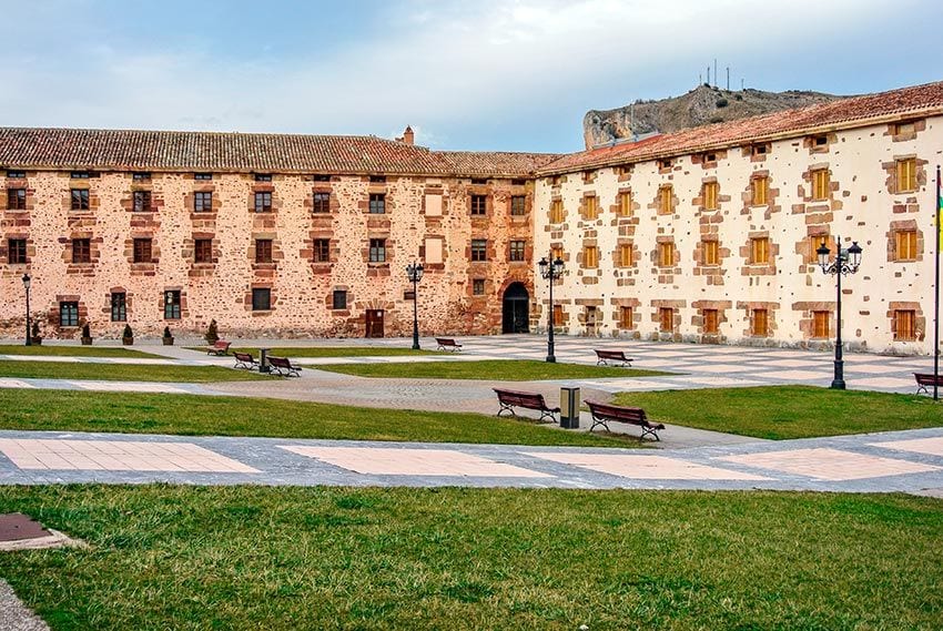 Edificio del Ayuntamiento en Ezcaray, La Rioja