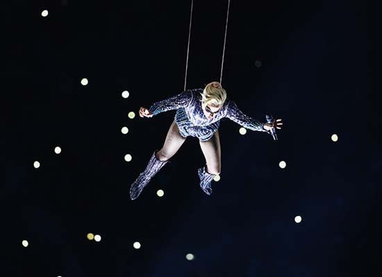 actuacion_lady_gaga_super_bowl_2