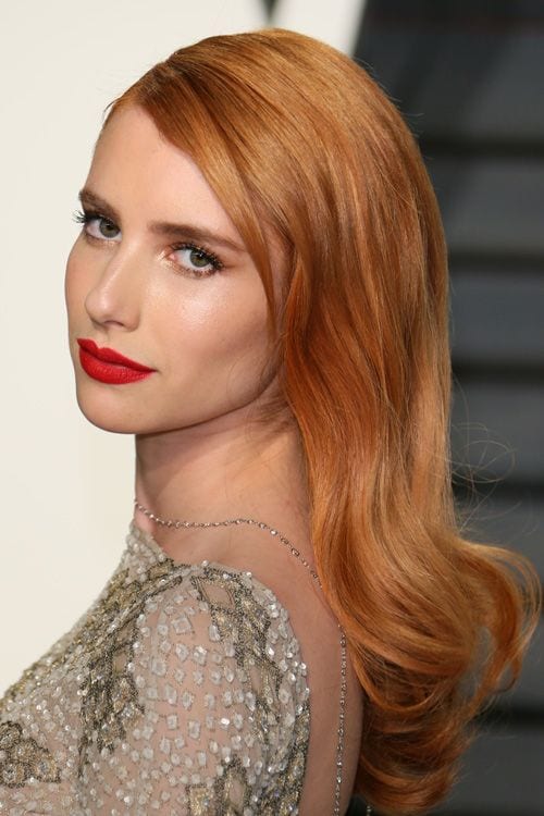 Emma Roberts piel clara, colorete claro