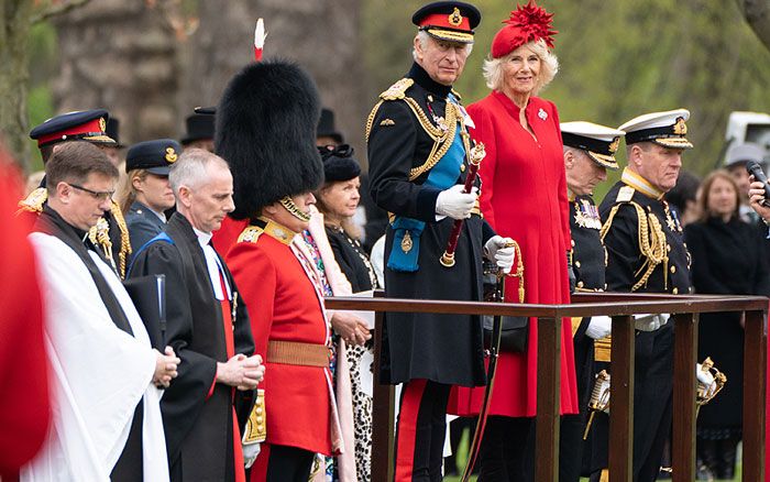 Carlos III y la reina consorte Camilla 