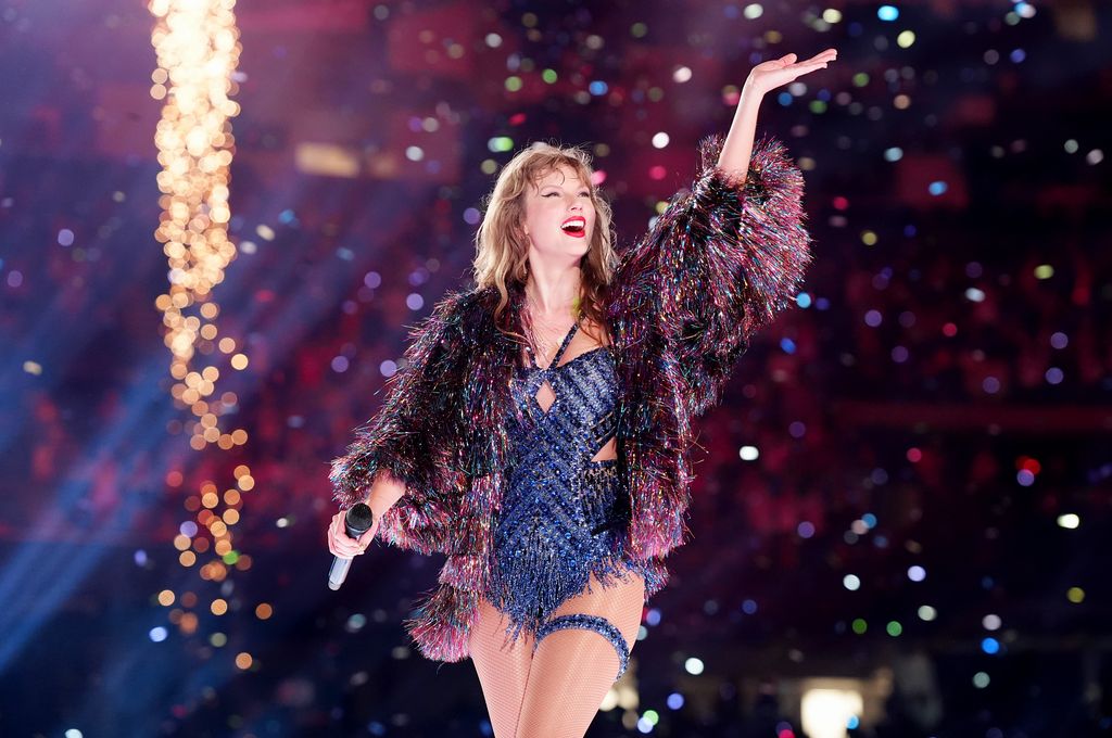 Taylor Swift en su ultima canción del concierto