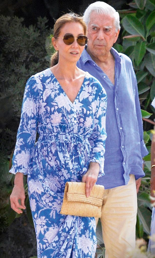 Isabel Preysler y Mario Vargas Llosa HOLA 4067