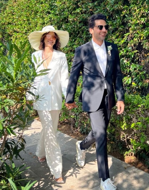 Kaan Urgancıoğlu, de 'Secretos de familia', se ha casado este verano con Burcu Denizer