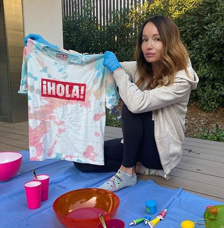 Ana Antic, con su camiseta de ¡HOLA! 'customizada'