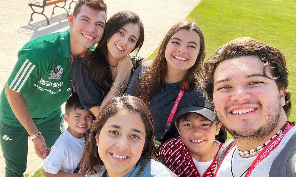 hirving lozano y ana obreg n