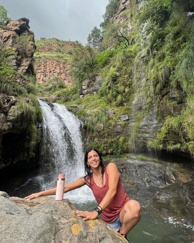 Muere Carolina Muñoz, paracaidista chilena, tras no abrirse el paracaídas durante un salto en Brasil     