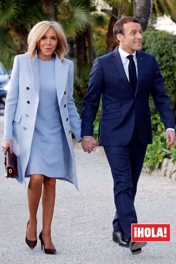 Brigitte Macron look azul Niza