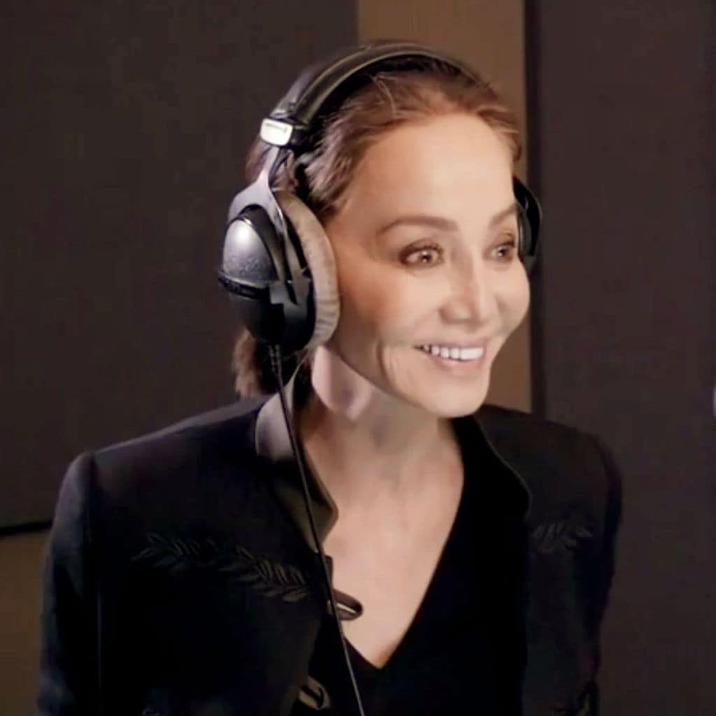 ISABEL PREYSLER HOLA 4011