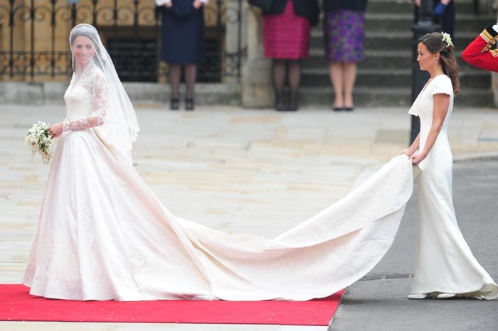 La hermana de la Duquesa de Cambridge acaparó una buena parte de los flashes durante la boda de su hermana con el príncipe Guillermo en 2011
