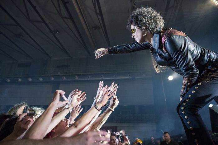 Bunbury desvela qué le obligó a retirarse de los escenarios