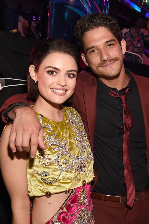 Tyler Posey presumiendo de bigote