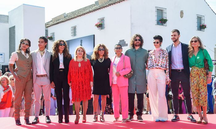 Los Flores inaugurando centro cultural de la Faraona en Jerez