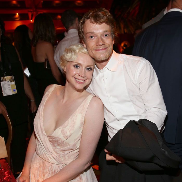 Alfie Allen y Carice Van Houten