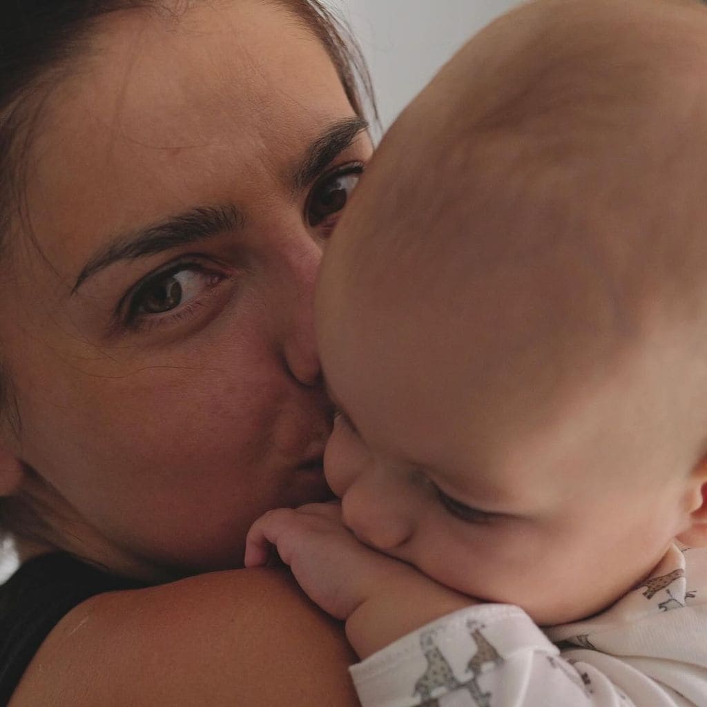 Michelle Renaud y su hijo Milo