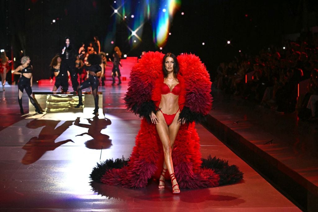 desfile Victoria's Secret Bella Hadid