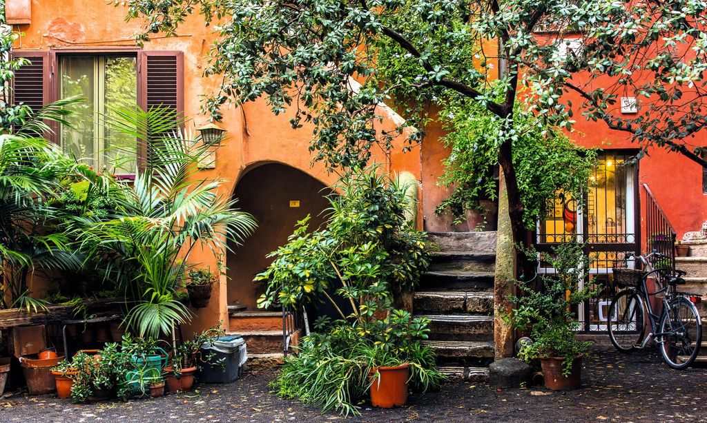 HOVIAJES 2125 TRASTEVERE, ROMA