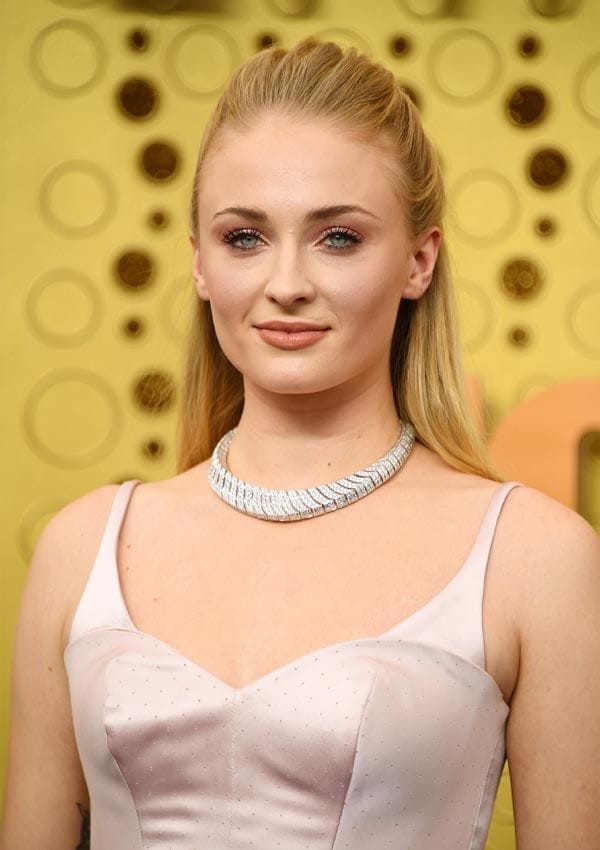 sophie-turner