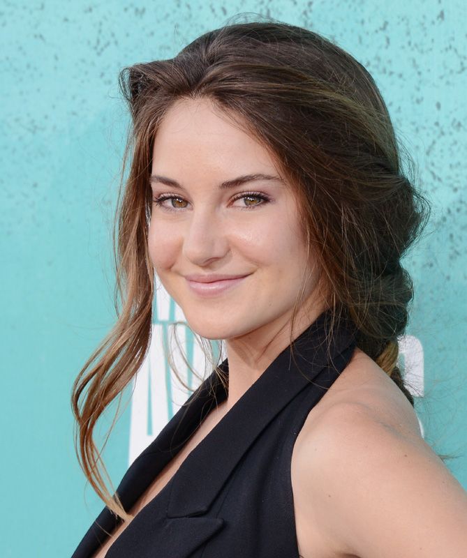 shailene woodley 21a