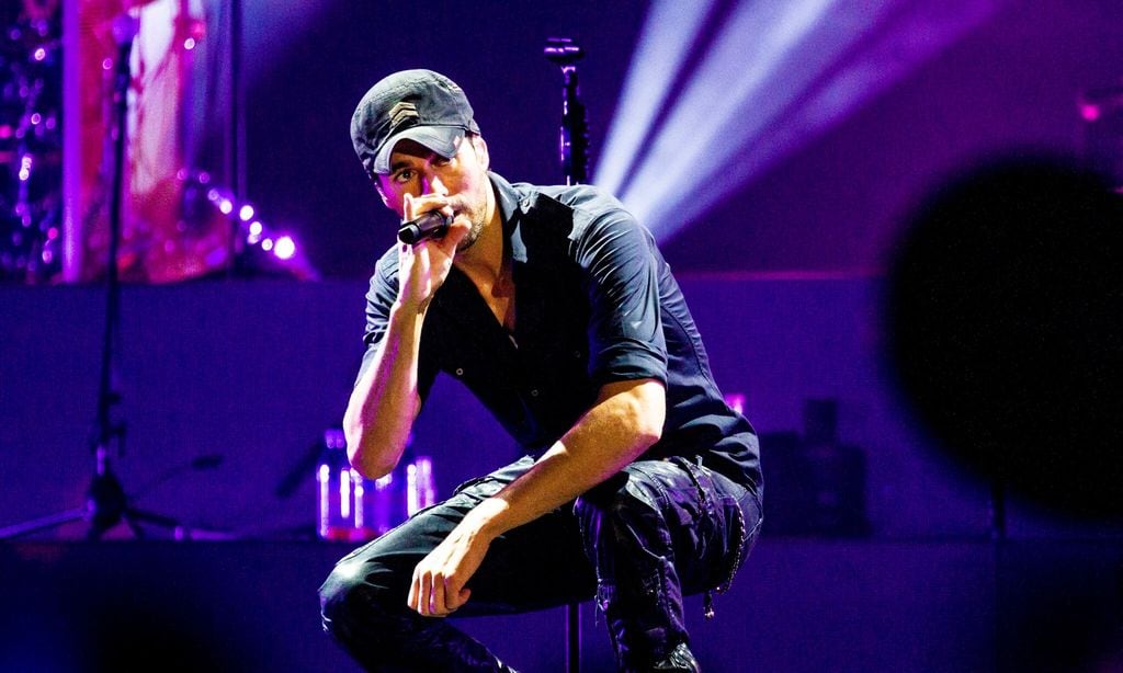 Enrique Iglesias Performs In Milan