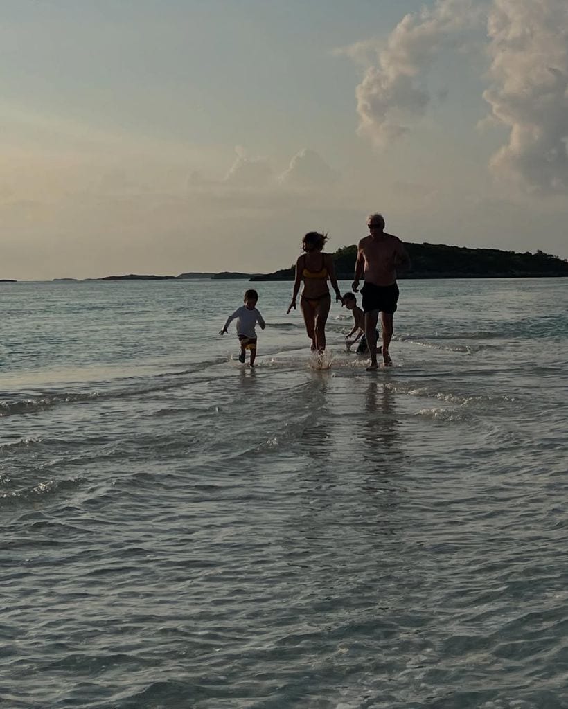 Richard Gere junto a su esposa, Alejandra, y sus dos hijos pequeños