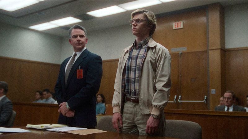 Jeffrey Dahmer murió en la prisión, a manos de otro preso con brotes psicóticos que declaró haber sido llamado por Dios para acabar con la vida del 'Monstruo de Wisconsin'