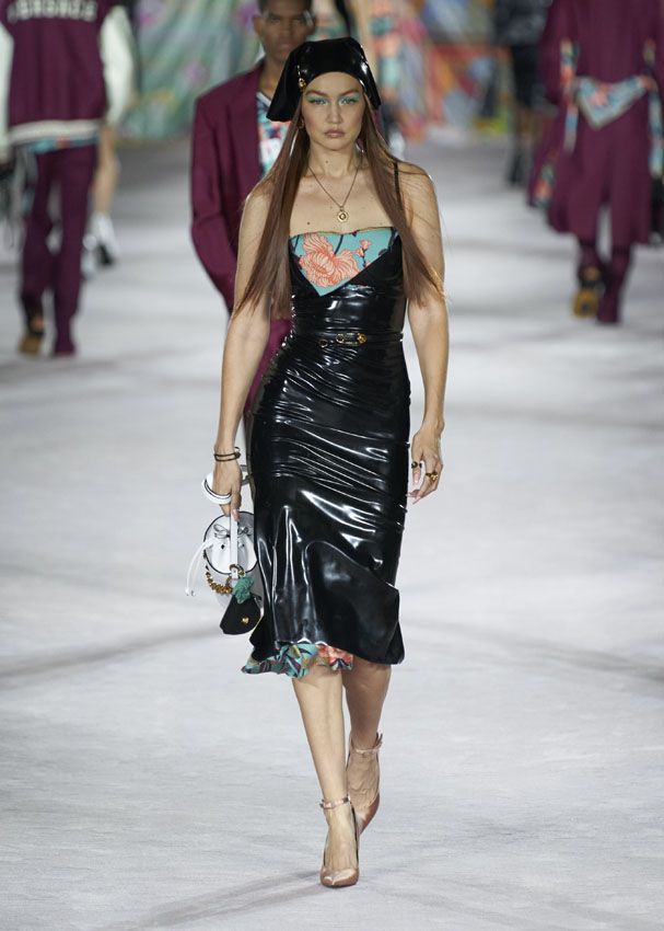 versace02020210927