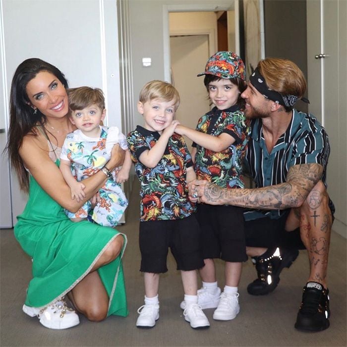 Sergio Ramos y Pilar Rubio con sus hijos