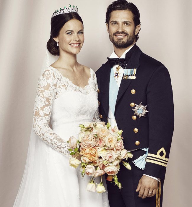 Fotografía oficial de la boda de Carlos Felipe de Suecia y Sofia Hellqvist
