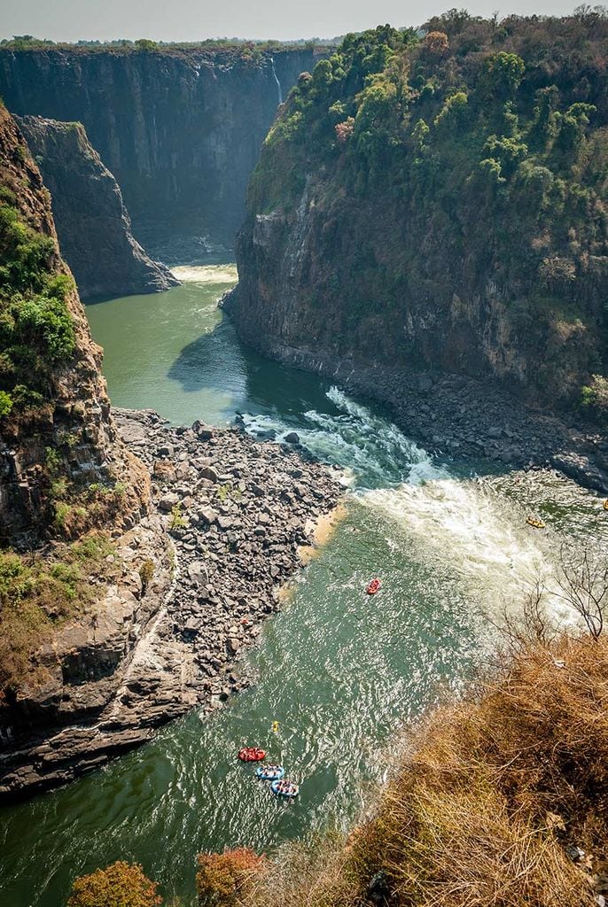 cataratas victoria barcas