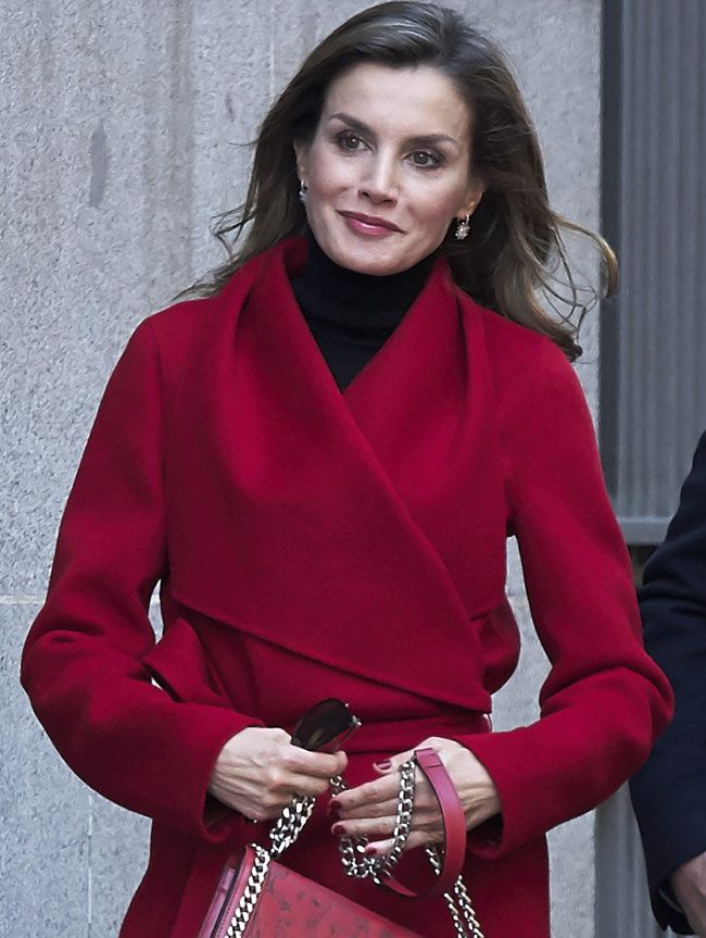 Reina Letizia manicura roja