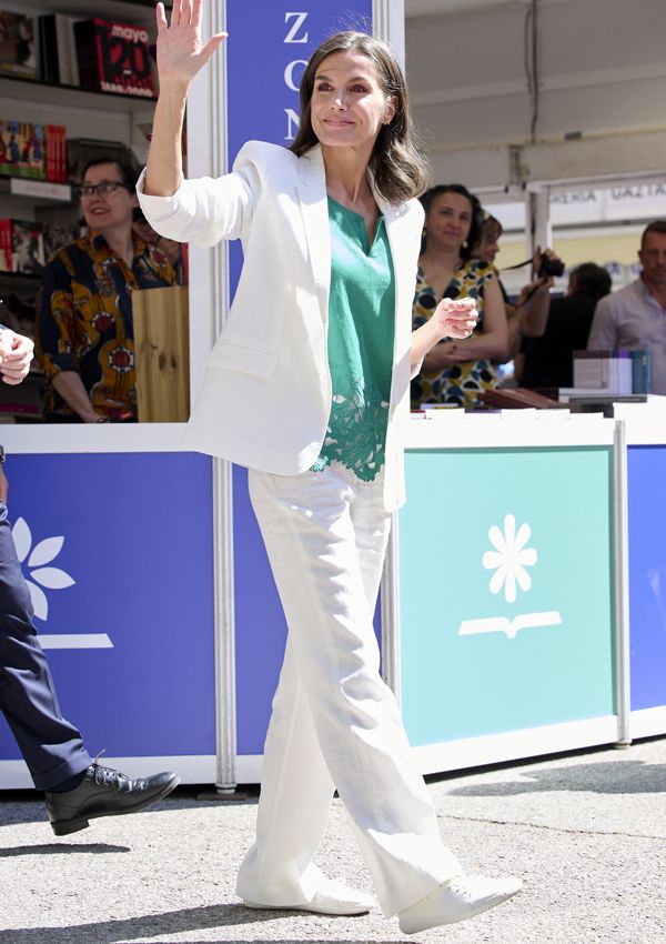 La reina Letizia en la Feria del Libro 2024 de Madrid