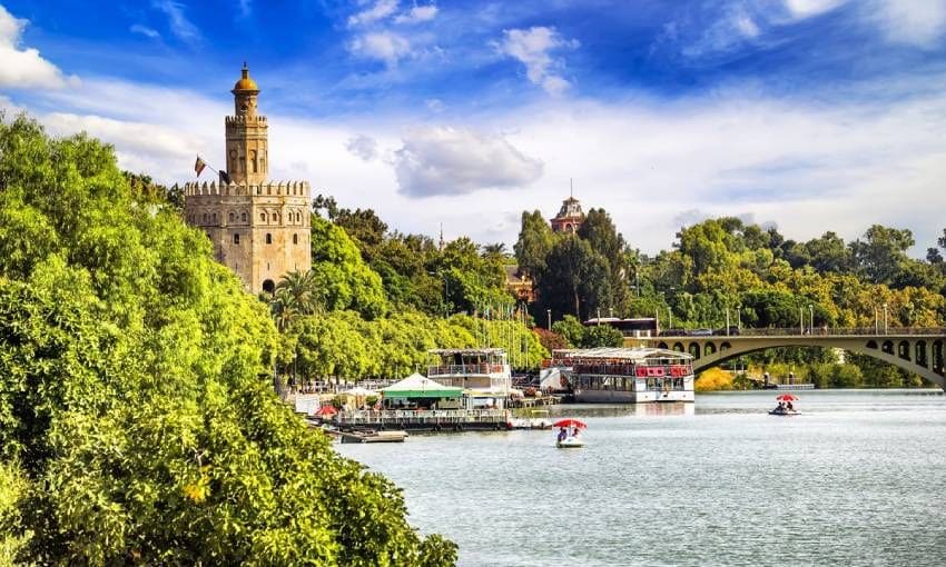 La sevillana Torre del Oro, que este año cumple 800 años