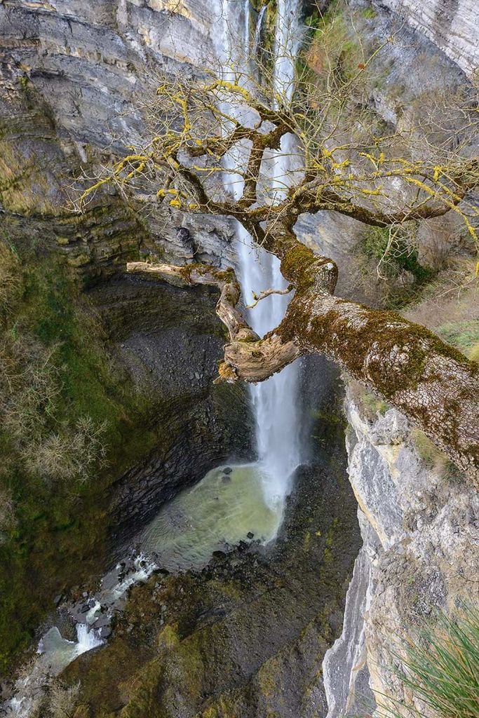 cascada gujuli 3a