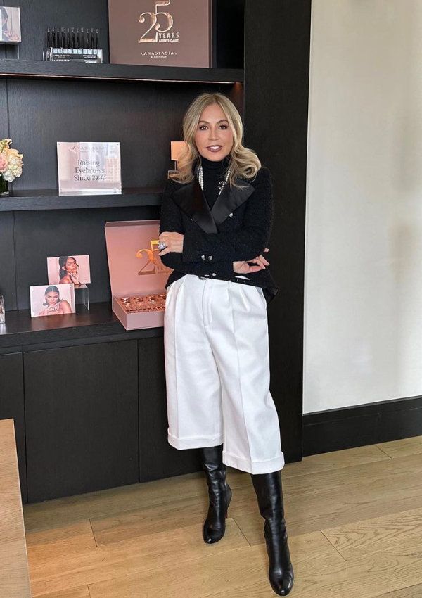 Anastasia Soare, fundadora de Anastasia Bervelly Hills