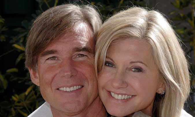 Olivia Newton-John y su marido 