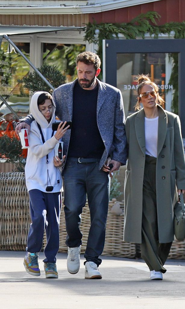 Ben Affleck, Jennifer Lopez y Max Muñiz