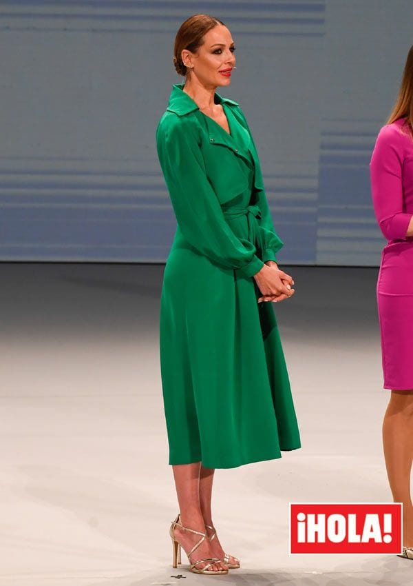 Eva González con vestido verde