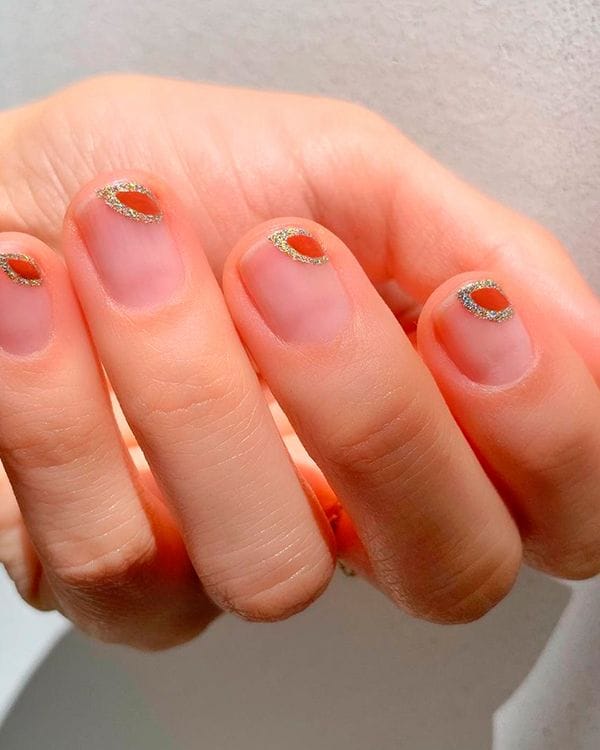 manicura short nails tendencia verano dorado