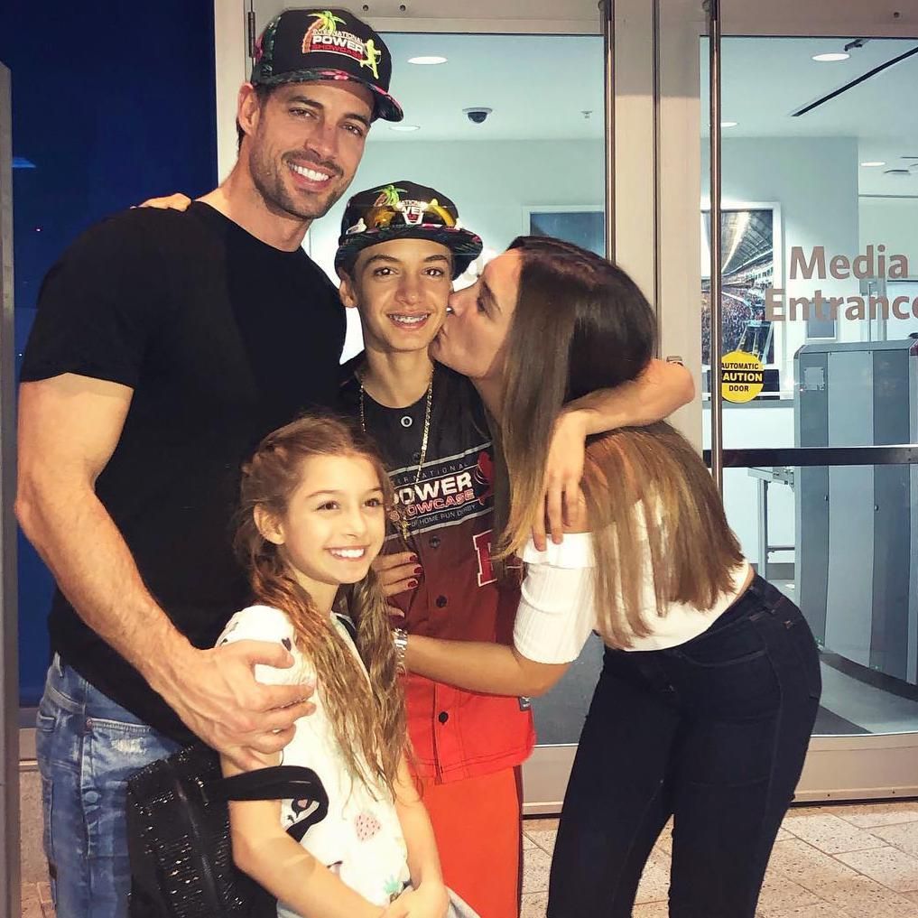 William Levy y su familia