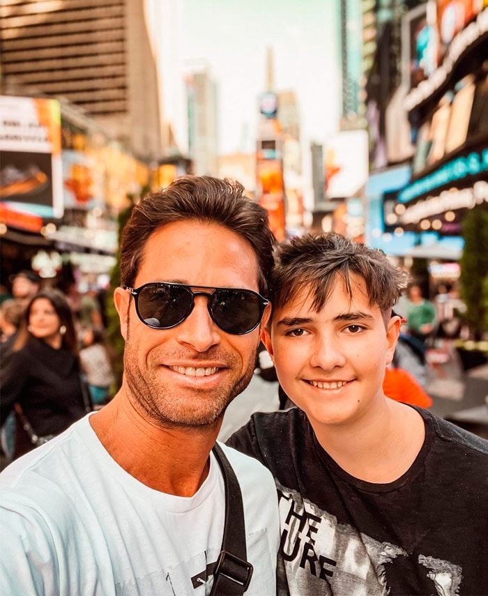 Sebastian Rulli y su hijo