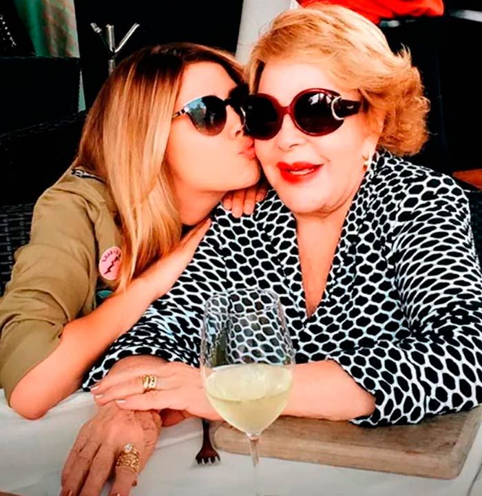 Silvia Pinal y Michelle Salas