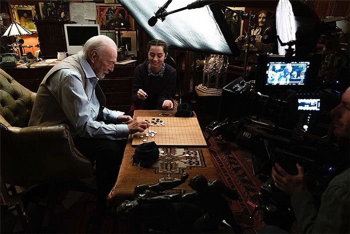 Ana de Armas y Christopher Plummer