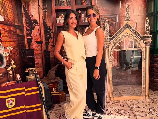 Sofía Balbi fue una de las invitadas a la fiesta de cumpleaños e Antonela Rocuzzo.