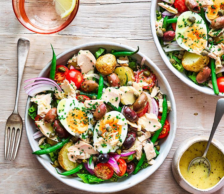 Ensalada 'Niçoise' con vinagreta de mostaza