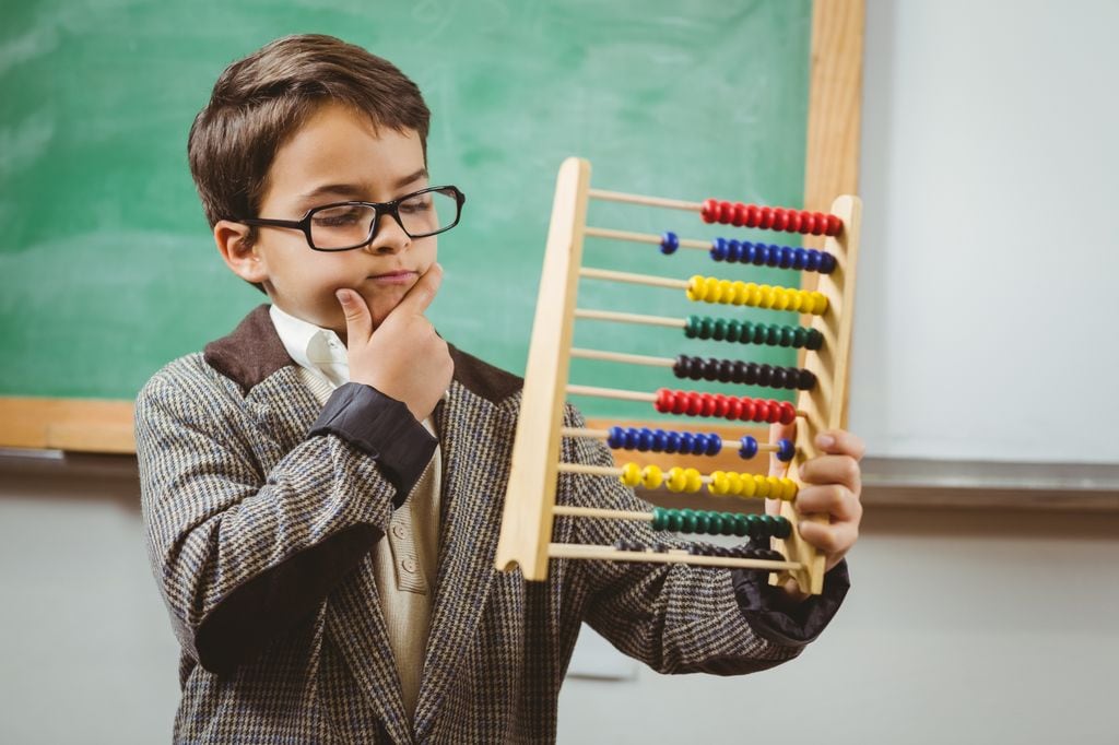 Disfraz casero para niño de matemático