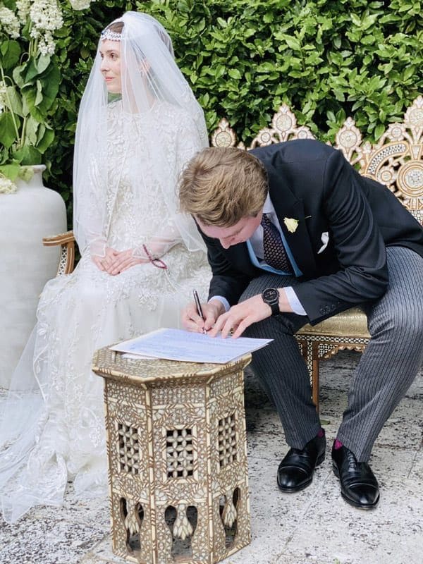 Boda de de la princesa Raiyah, hija de la reina Noor