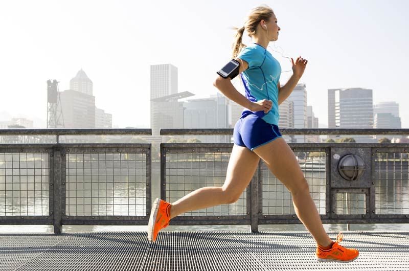 getty mujer entrenando