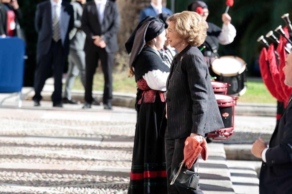 LA REINA SOFÍA LLEGA AL HOTEL RECONQUISTA EN OVIEDO