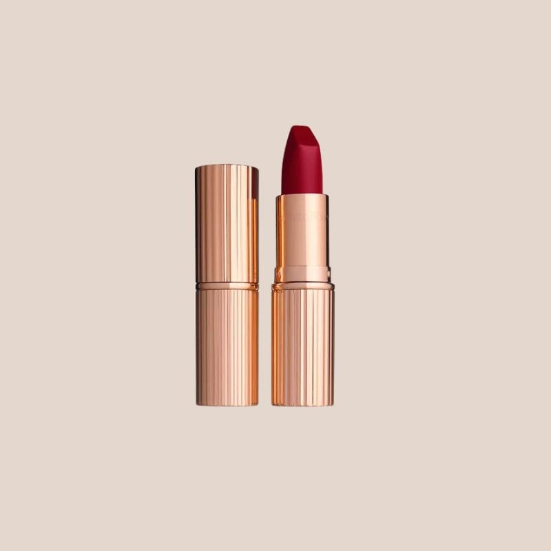 labial charlotte