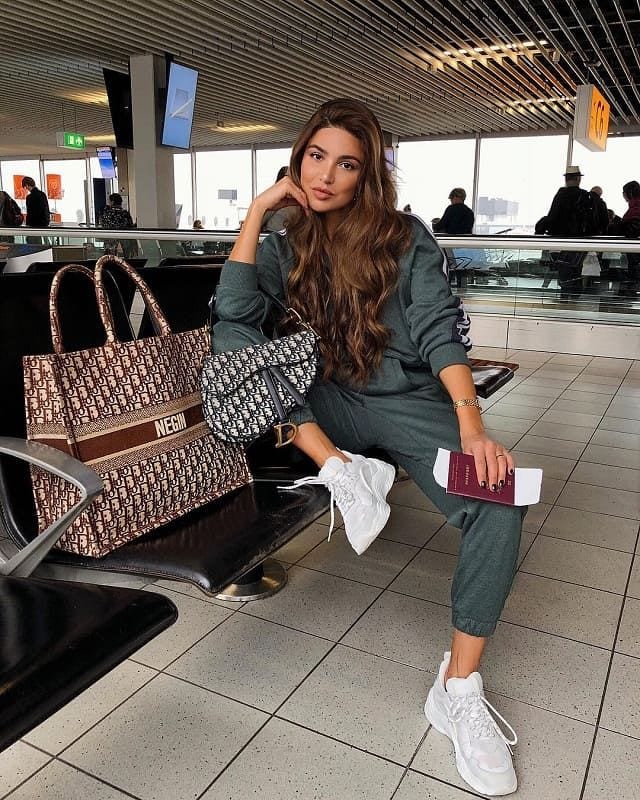 negin mirsalehi1